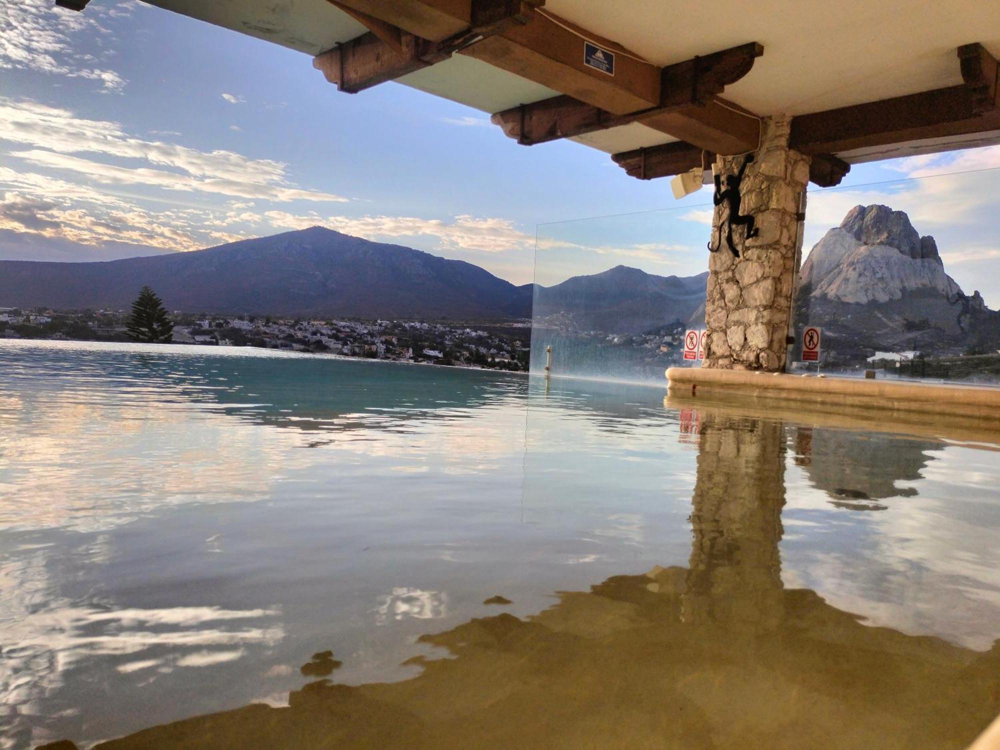 Hotel Villa Penasco Bernal Zewnętrze zdjęcie